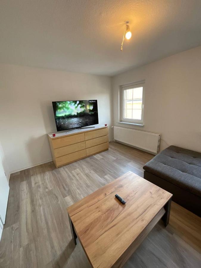 Xxl Ruhiges Sofa Freital Am Fluss Dresden Apartment Bagian luar foto